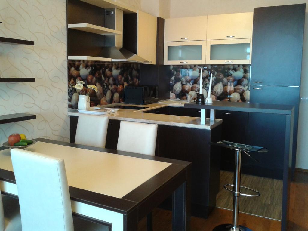 Apartment In St. Constantine And Helena Sveti Konstantin Buitenkant foto