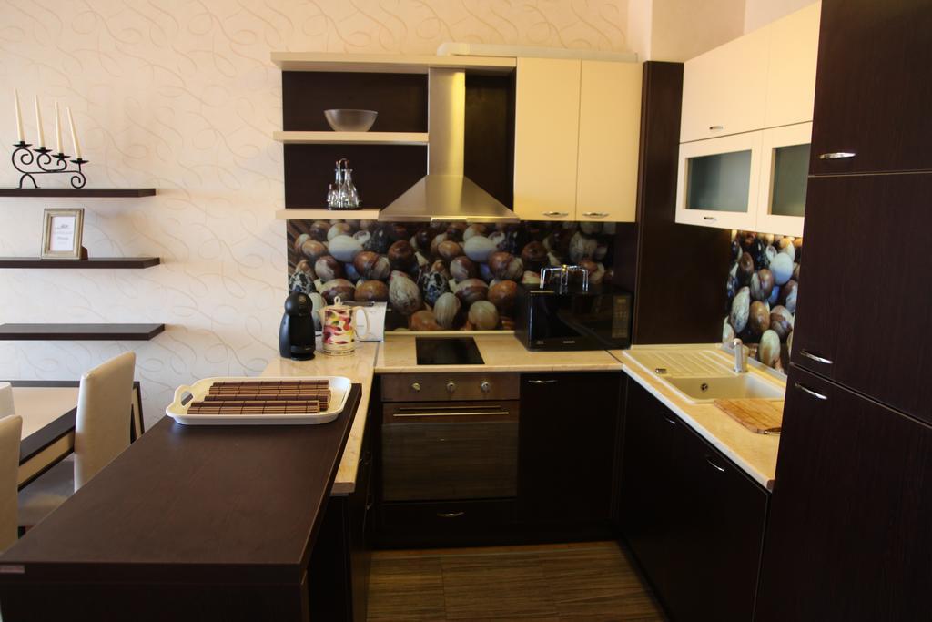 Apartment In St. Constantine And Helena Sveti Konstantin Buitenkant foto